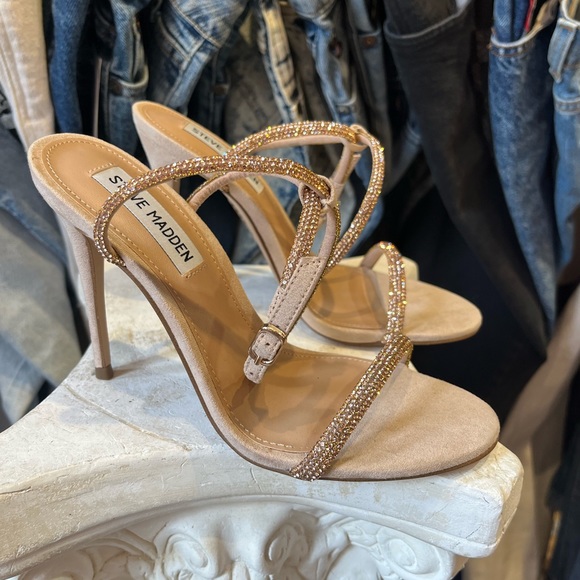 Steve Madden Breslin Rhinestone Ankle Strap Heels - Gold Nude brand new in box - Picture 1 of 5